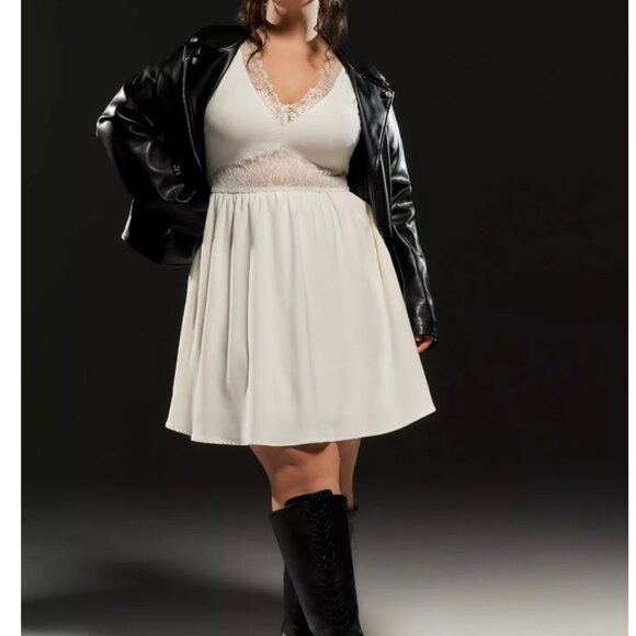 Torrid Cream Lace Mini Dress - Picture 6 of 6